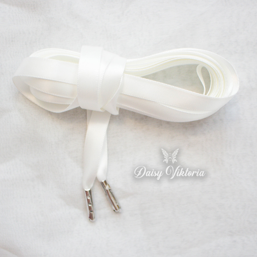 Corset Lacing Ribbon / Replacement Bodice Laces - White