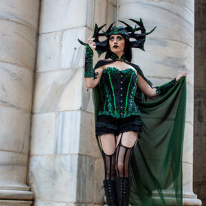 Hela Fantasy Cosplay Costume - Size Small / Medium
