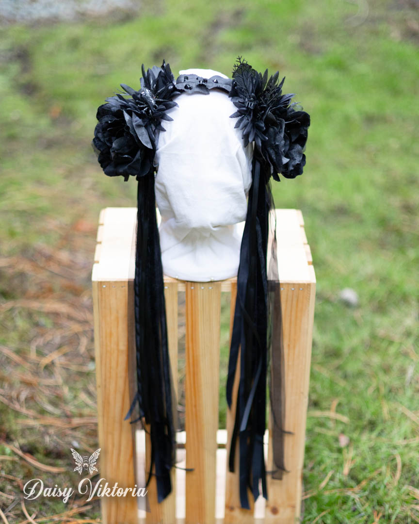 Witchy Halloween Fairy Headpiece Floral Crown - Black Roses and Spider